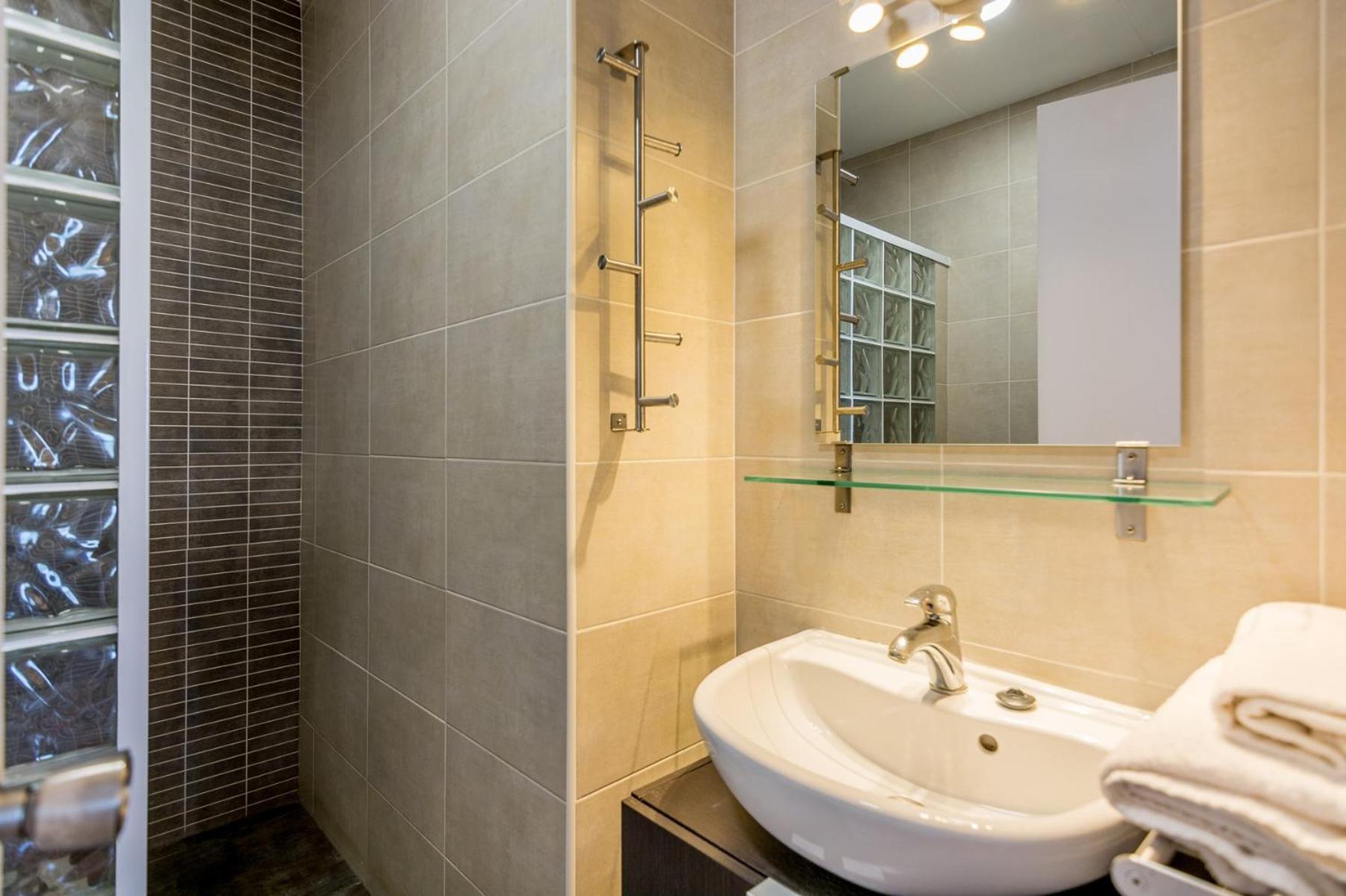 Homeholidaysrentals Etoile กาเลญา ภายนอก รูปภาพ
